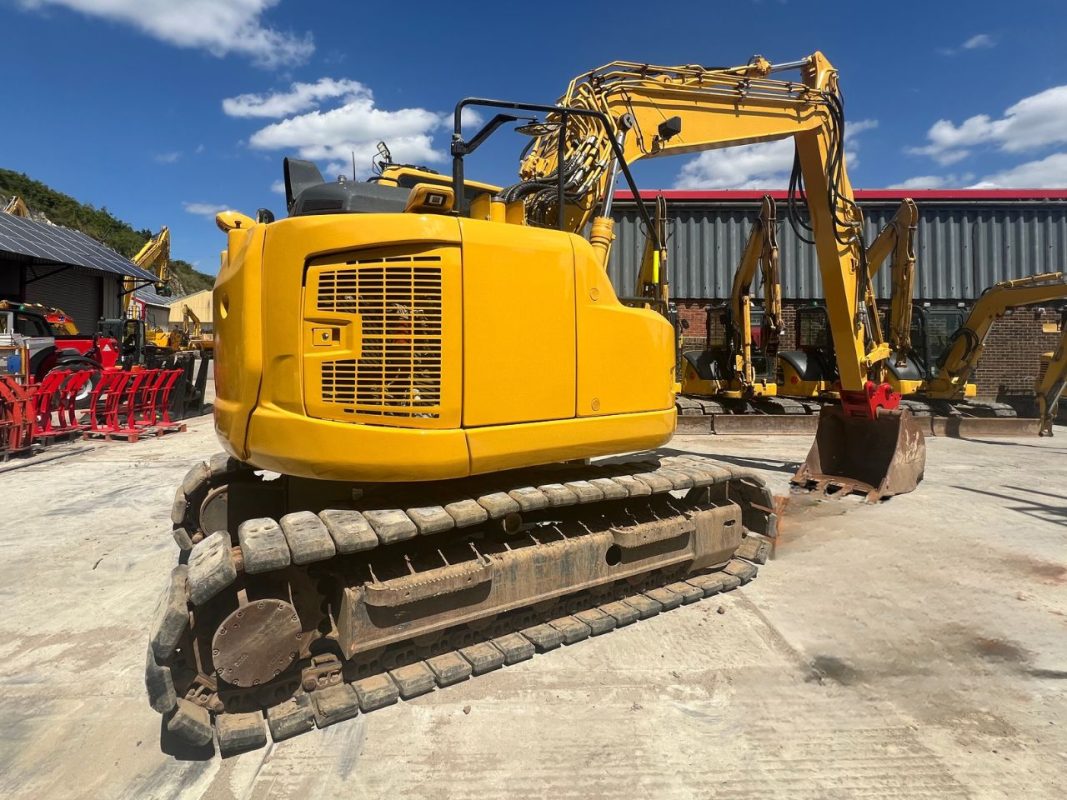 Buy a Komatsu Excavator Online