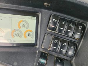 JCB 3CX backhoe loader for sale - J09088